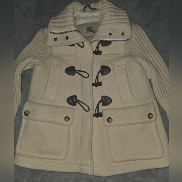 Rare Burberry London wool coat, size US 2 - Picture 9 of 14